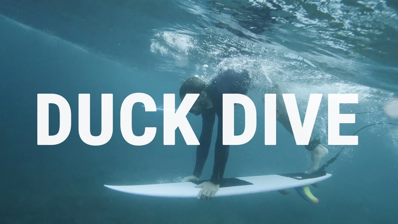 How to Duck Dive Surfing Tutorial to Pass the Break Efficiently by Barefoot Surf